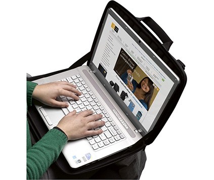 Case Logic 16" laptop-veske med håndtak og stropp