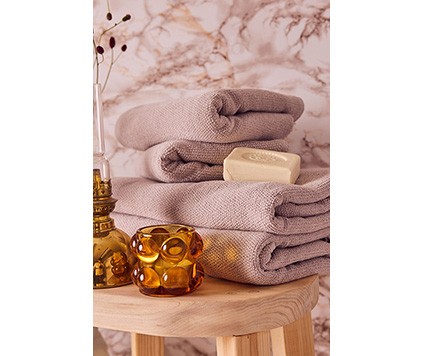 Mykt og koselig håndklesett fra Ylleverket