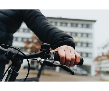 Pedalfinder sykkelklokke, kan spores over hele verden