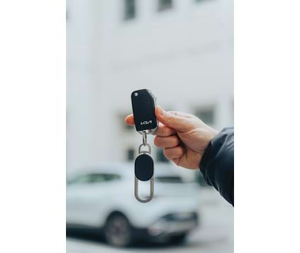 Keyfinder-nøkkelring, sporbar over hele verden og med USB C